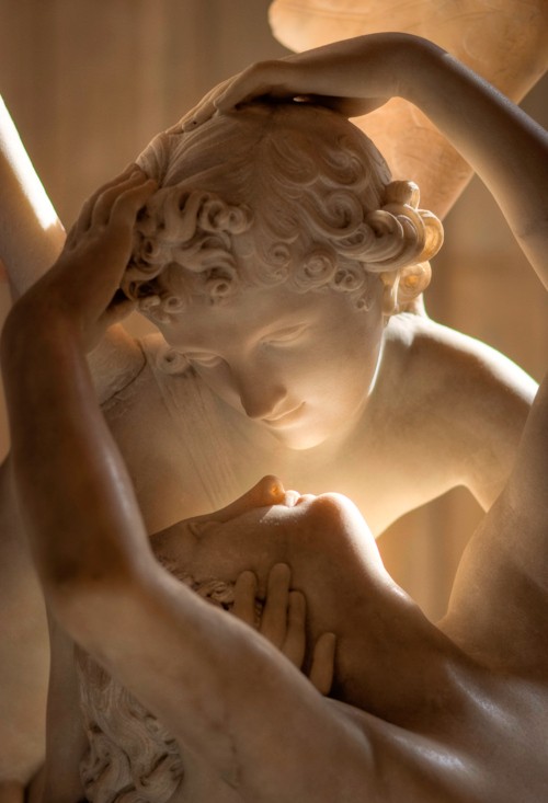 cupid_and_psyche_louvre.jpg