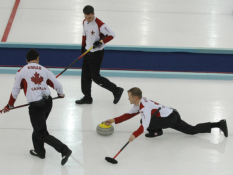 800px-Curling_Canada_Torino_2006.jpg