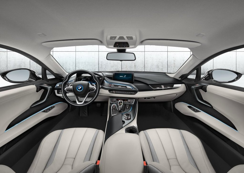 BMW-i8-2015-8.jpg
