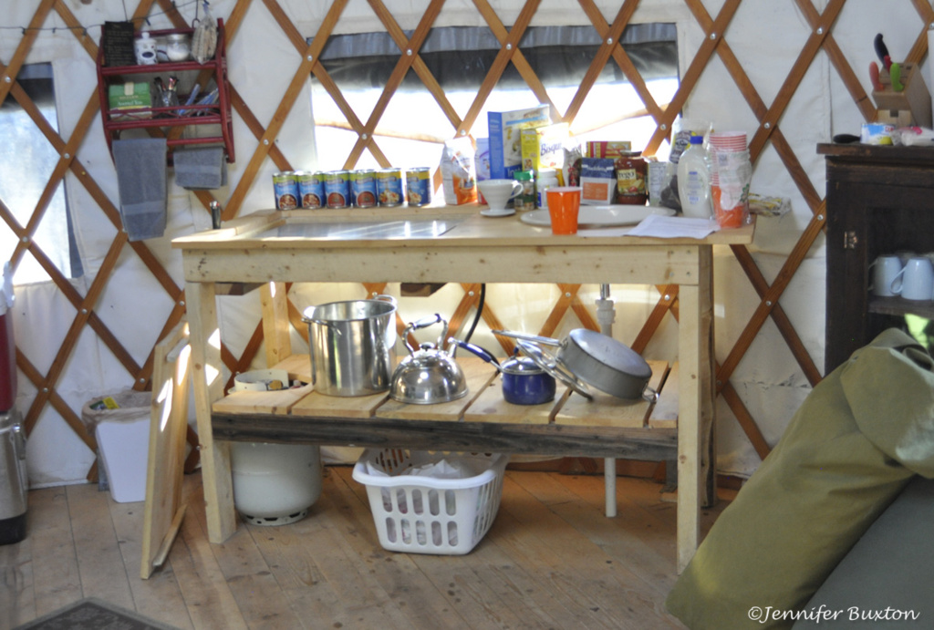yurt kitchen
