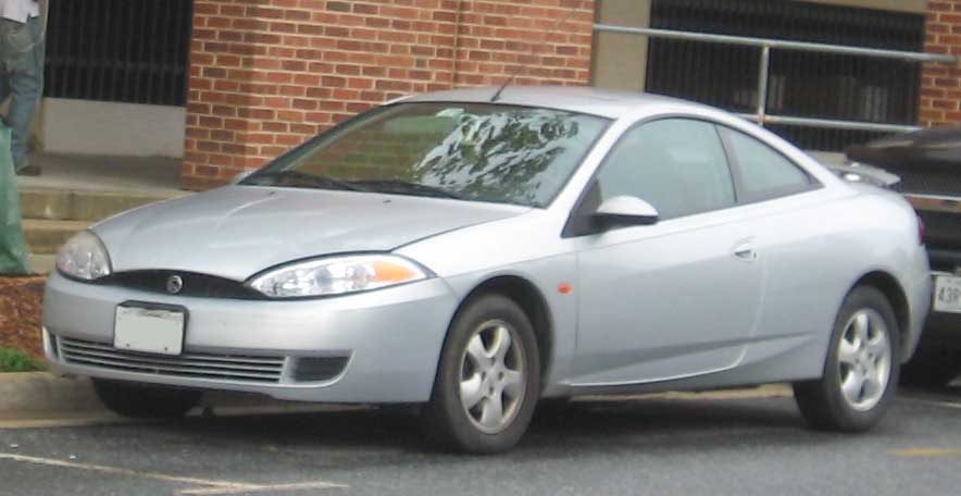 2001-2002_Mercury_Cougar.jpg