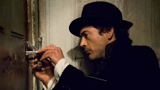 Robert-Downey-Jr.-as-Sherlock-Holmes.jpg