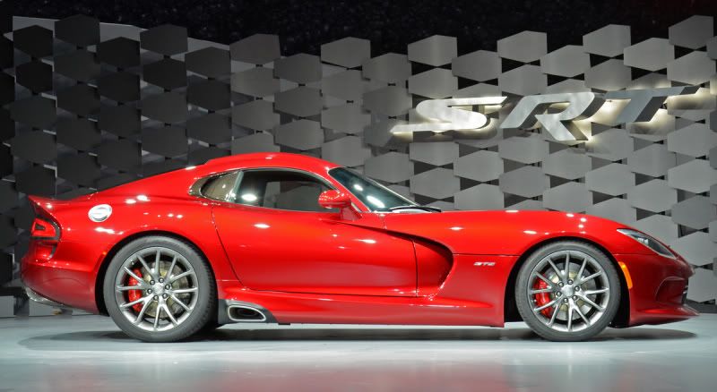 nyias-dodge-viper-srt-live-10_1200.jpg