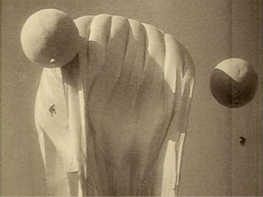 tarkovsky_mirror_balloon1.jpg