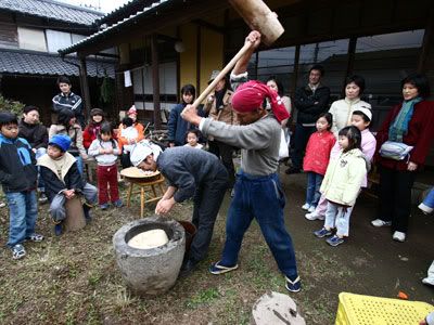 nenjugyoji-mochitsuki.jpg