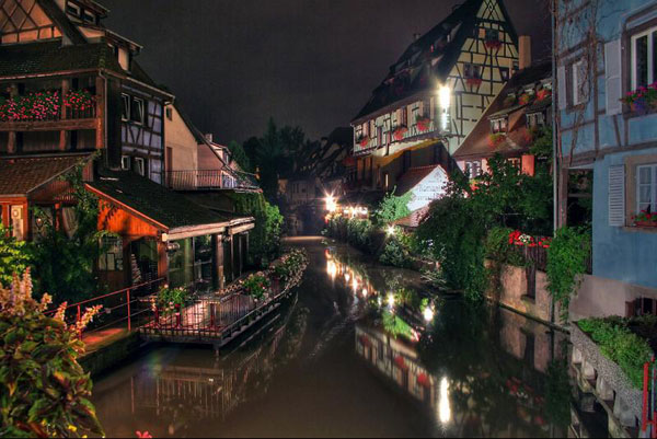 colmar-night-france.jpg