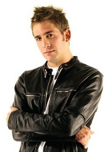 Eric-Szmanda-csi-286354_372_503.jpg