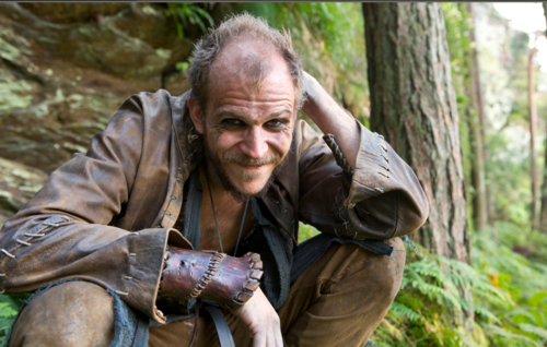 skarsgard-as-floki-in-vikings.png