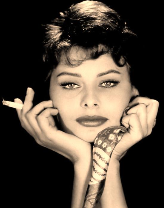 Sophia_Loren_nickname_01.jpg