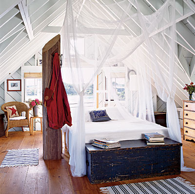 architecture-bed-drapes-shear-trunk-white-Favim.com-59199.jpg
