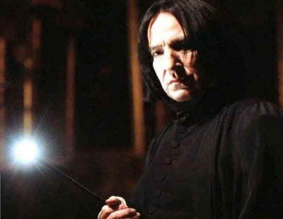 Severus-Snape-Alan-Rickman-rip-severus-snape-8361645-400-309.jpg
