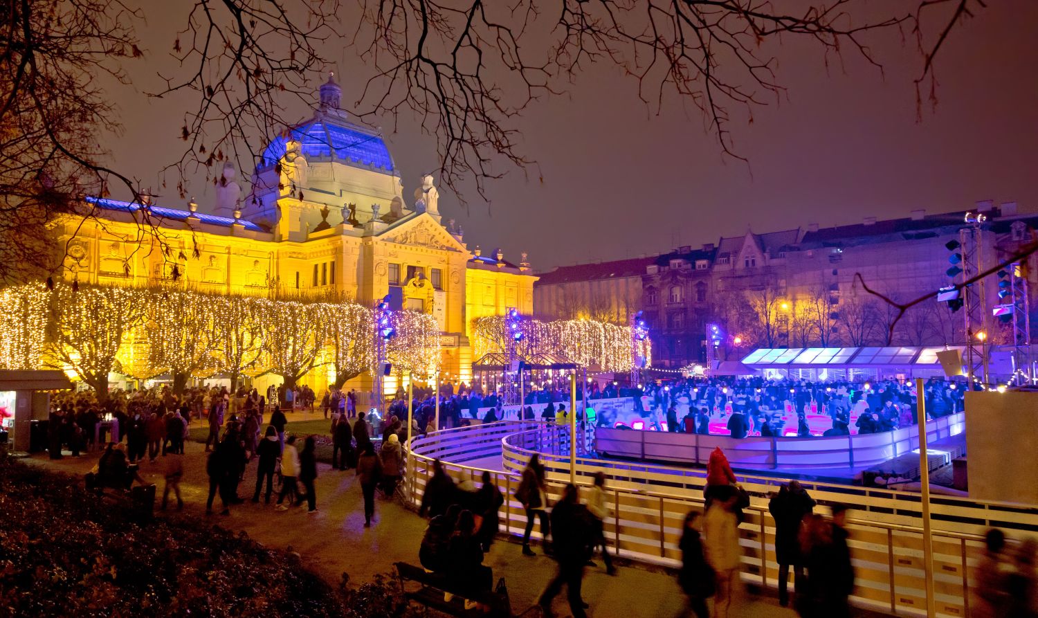 Zagreb-Advent-2015-xbrchx.jpg