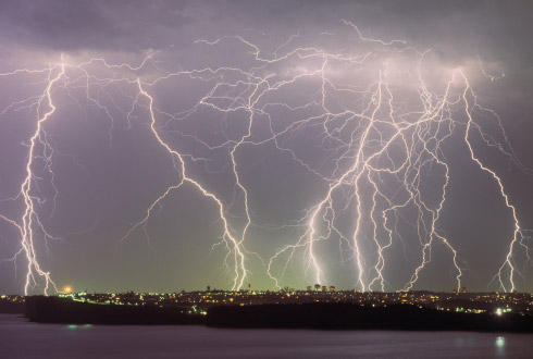 sydney_lightning_bolts.jpg