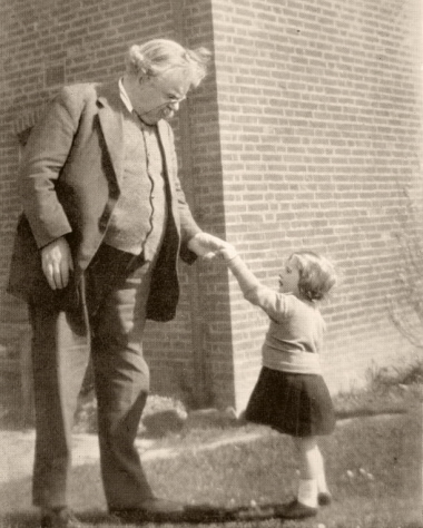 G.K.-Chesterton-and-Child.jpg